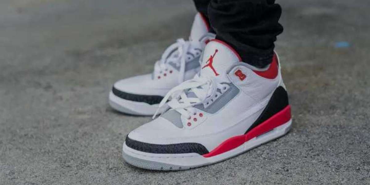 Jordan 3 Fire Red '22: AND Heat '23